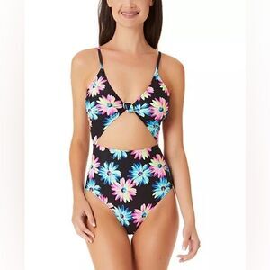 California Waves Juniors' Gerber
Daisy Knotted Cutout One-Piece
Swimsuit, New S